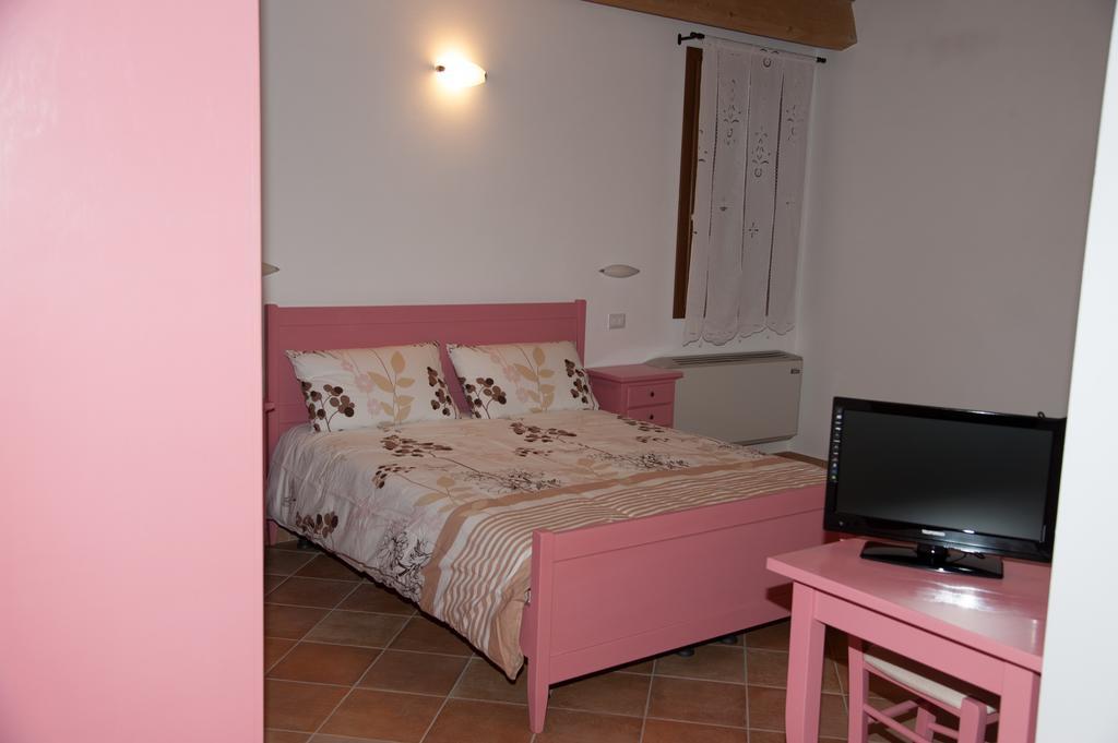 Il Dosso Agriturismo Кодігоро Екстер'єр фото
